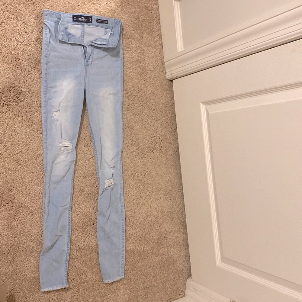 Hollis high rise jeans (2 FOR $15!!!!)